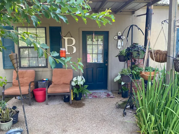 1021 Sojourner Ln, Georgetown, MS 39078