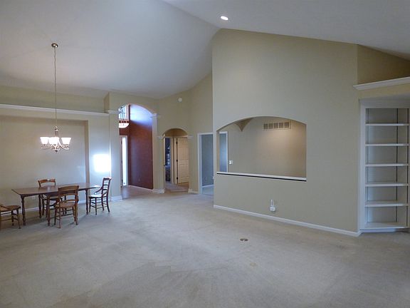 3rd image of 1622 Cobblestone Blvd