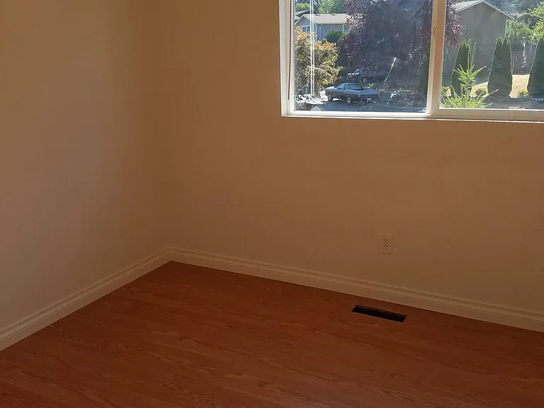 33606 27th Pl SW — Photo 9