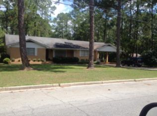 801 12th St E, Tifton, GA 31794