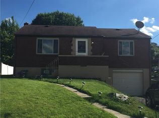 3212 Oakland Dr, McKeesport, PA 15133