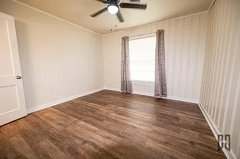 403 Lakeshore Dr — Photo 16
