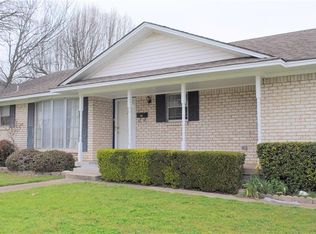 871 Pleasant Run Rd, Lancaster, TX 75146