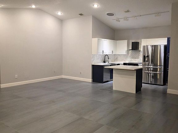 5th image of 5852 Eagle Cay Terrace