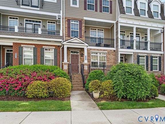 5th image of 3904 Village Townes Walk