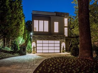 2905 University Ter NW, Washington, DC 20016