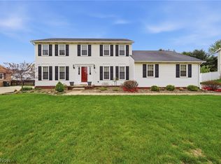 2200 Rohrer St NW, North Canton, OH 44720