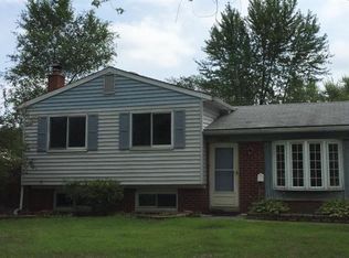 15649 Harrison, Romulus, MI 48174