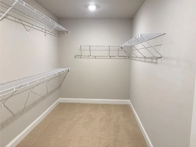 5800 Arbor Green Cir — Photo 17