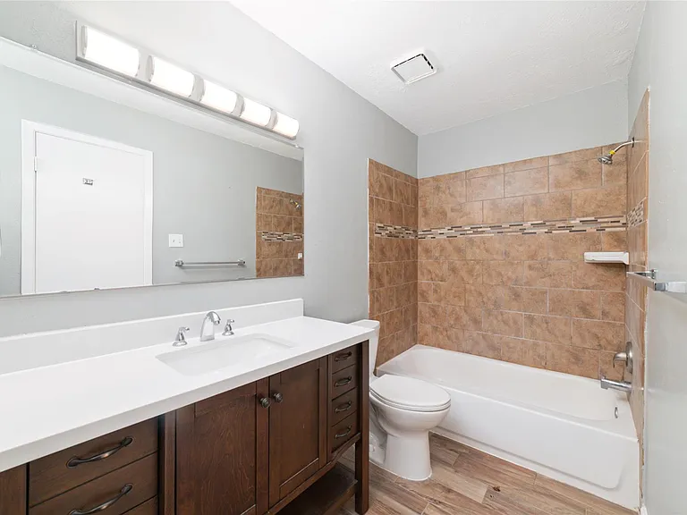10522 Northview Dr — Photo 26