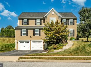 256 Coleridge Ln, Coatesville, PA 19320