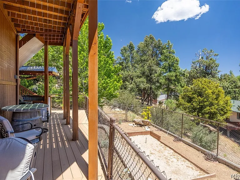 1165 Green Mountain Dr — Photo 45
