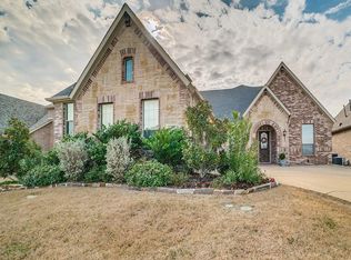 2221 Hyer Dr, Rockwall, TX 75087