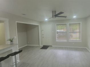 716 N Cummings Dr, Alvarado, TX 76009