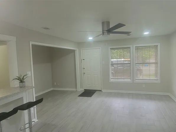 716 N Cummings Dr, Alvarado, TX 76009