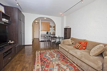 Rented by Olshan Realty