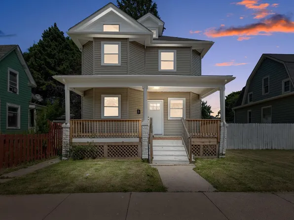 1327 Carlisle AVENUE, Racine, WI 53404