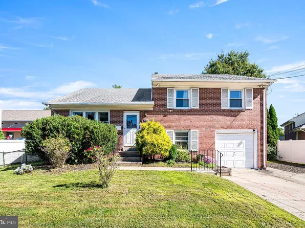 1008 Kedron Ave, Morton, PA 19070