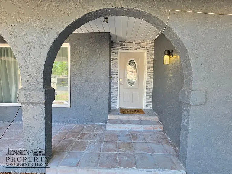 1151 W Wesley Powell Dr — Photo 7