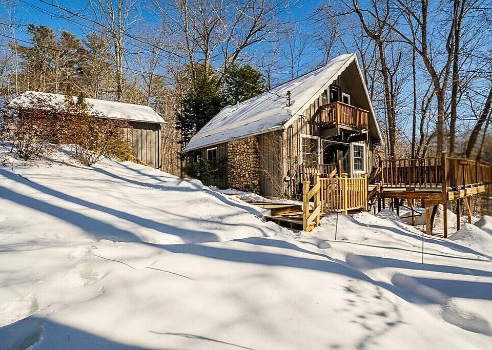 1st image of 3 Coffee Pond Road