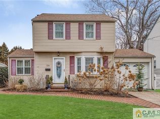 224 Martool Dr, Woodbridge, NJ 07095