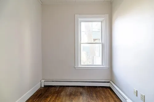 4-A Sherman St Photo 1