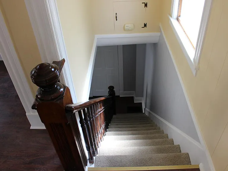 45 Lester St #SINGLE HOUSE — Photo 5