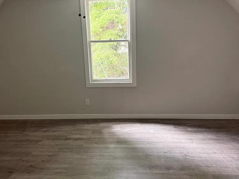 721 E Corrington Ave — Photo 8