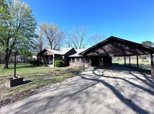 245 S 18th St, Piggott, AR 72454