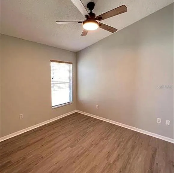 2709 Hawk Roost Ct — Photo 12