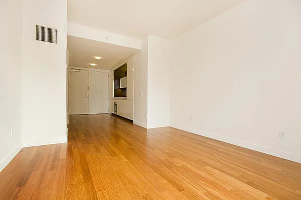 Rented by Engel & Völkers New York City | media 29