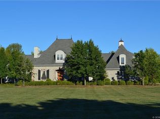 4 Rockridge Cir, Spencerport, NY 14559