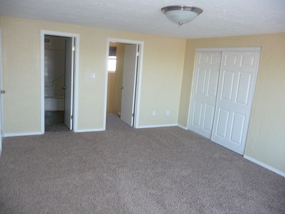 5th image of 4004 SW Sunflower Ln