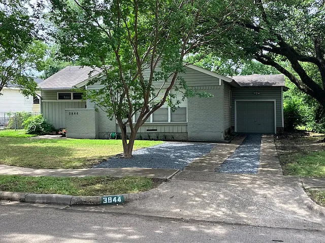 3844 Beechwood Ln
