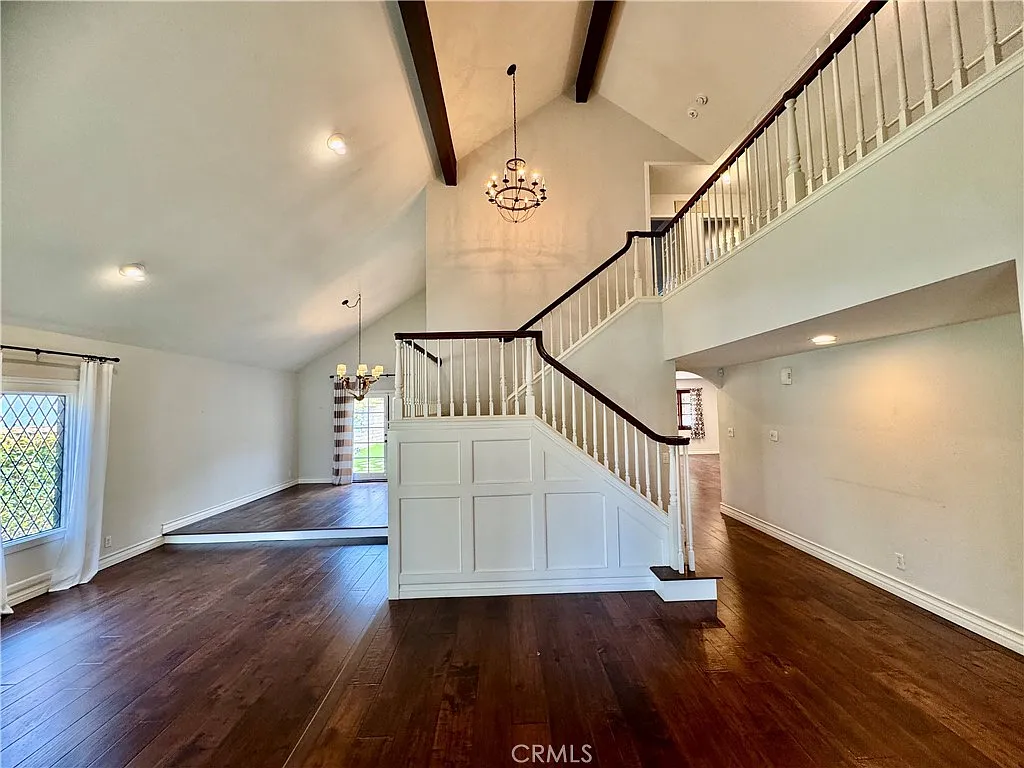 5 bed, 2939 sqft, $7,500 — Photo 3