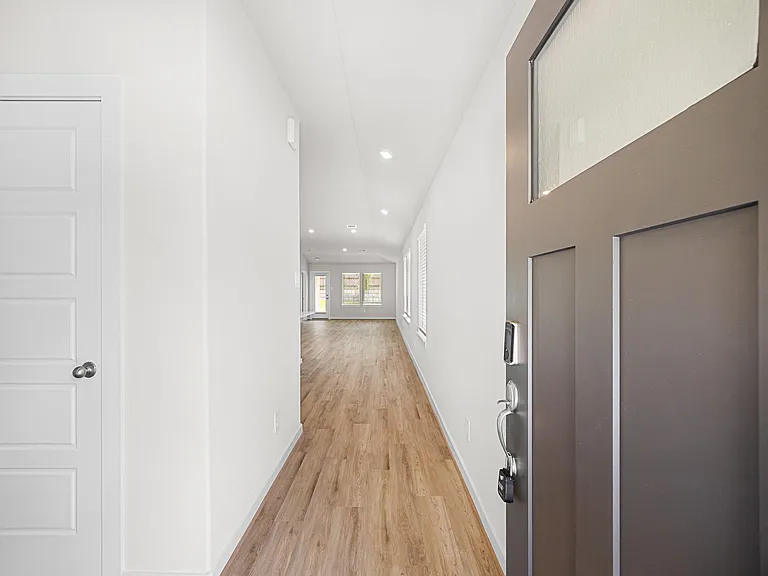 18718 Timber Glen Dr — Photo 7