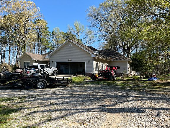 2nd image of 1108 Francis Ln