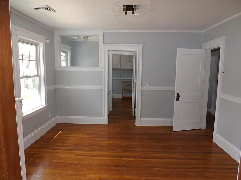 46 Newton St #2 — Photo 6