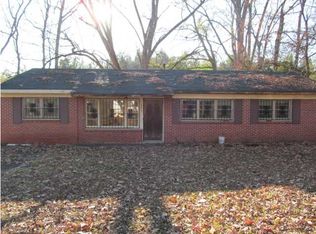 325 Kempton Dr, Montgomery, AL 36105
