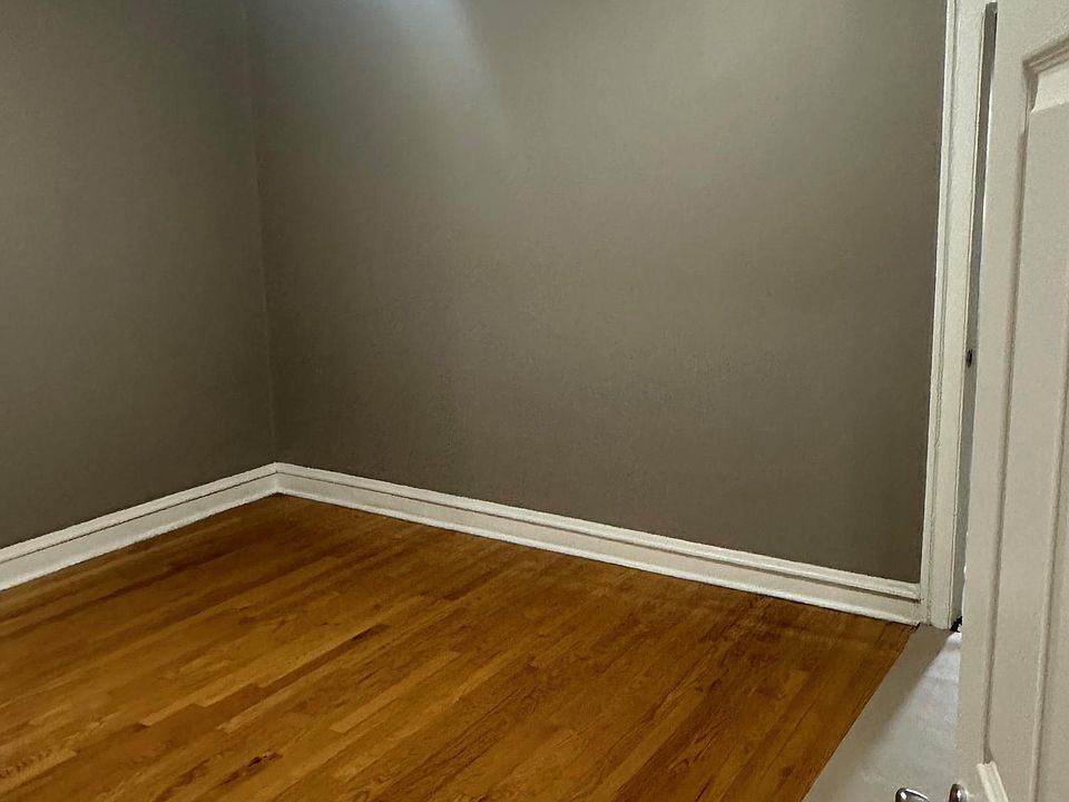 1st image of 1747 E 73rd Pl #1E