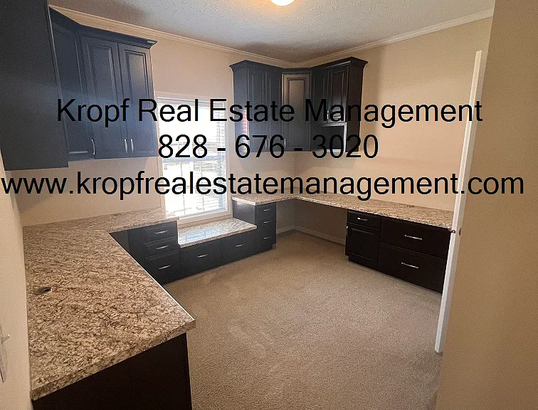 25 Kat Sales Ln — Photo 8