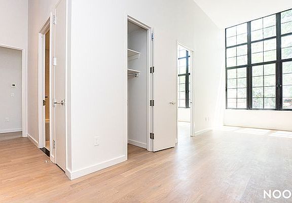 2nd image of 260 Knickerbocker Ave #1H