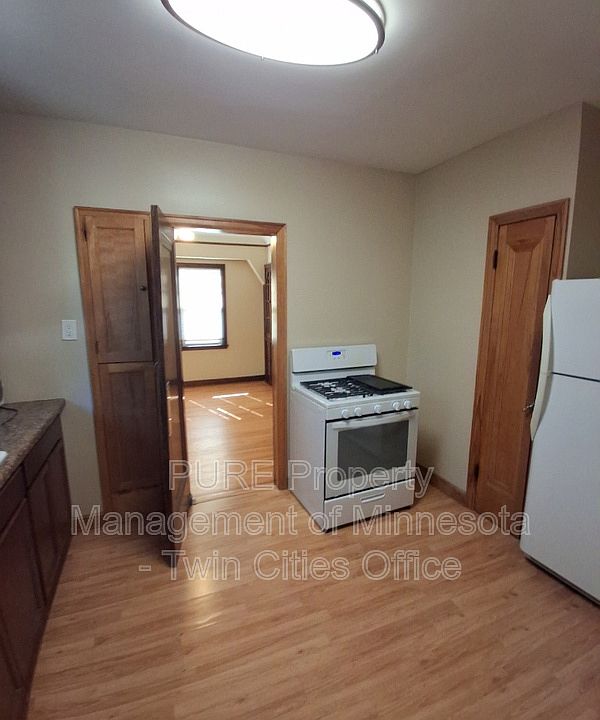 1st image of 1837 Franklin Ave SE