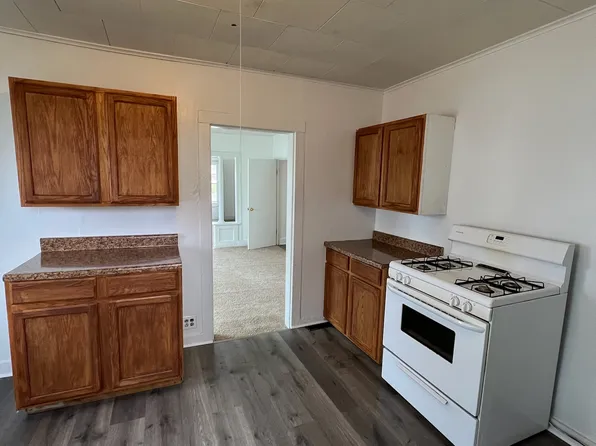 (undisclosed Address), Fulton, NY 13069