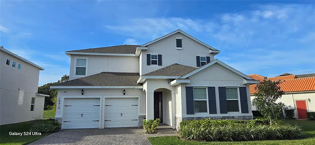 4 bed, 3.5 bath, 2827 sqft, $3,199 — Photo 1