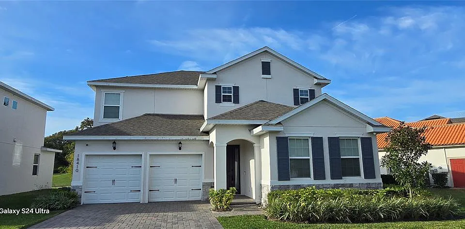 18410 Blue Heron Cir