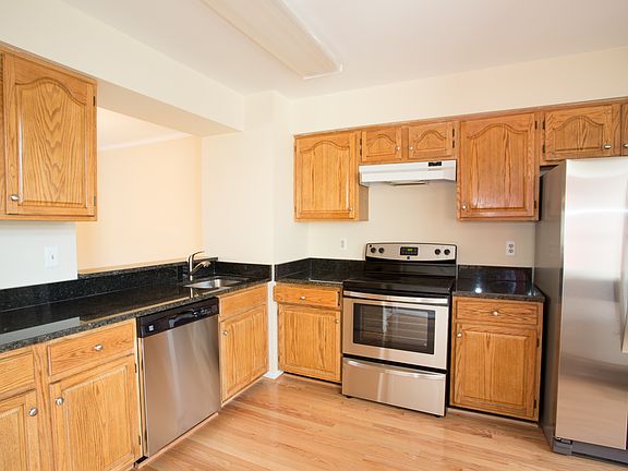 2nd image of 6327 Mary Todd Ct