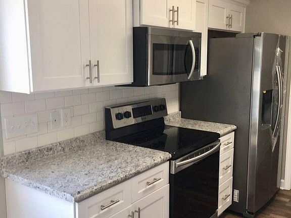 5th image of 107 Lexington Cove Blvd Lot 4