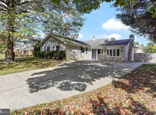 2601 Heritage Farm Dr, Wilmington, DE 19808