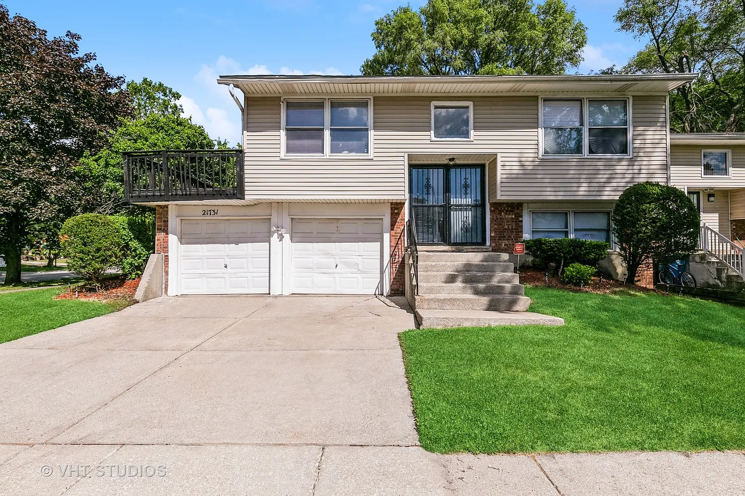 21731 Carol Ave photo 1